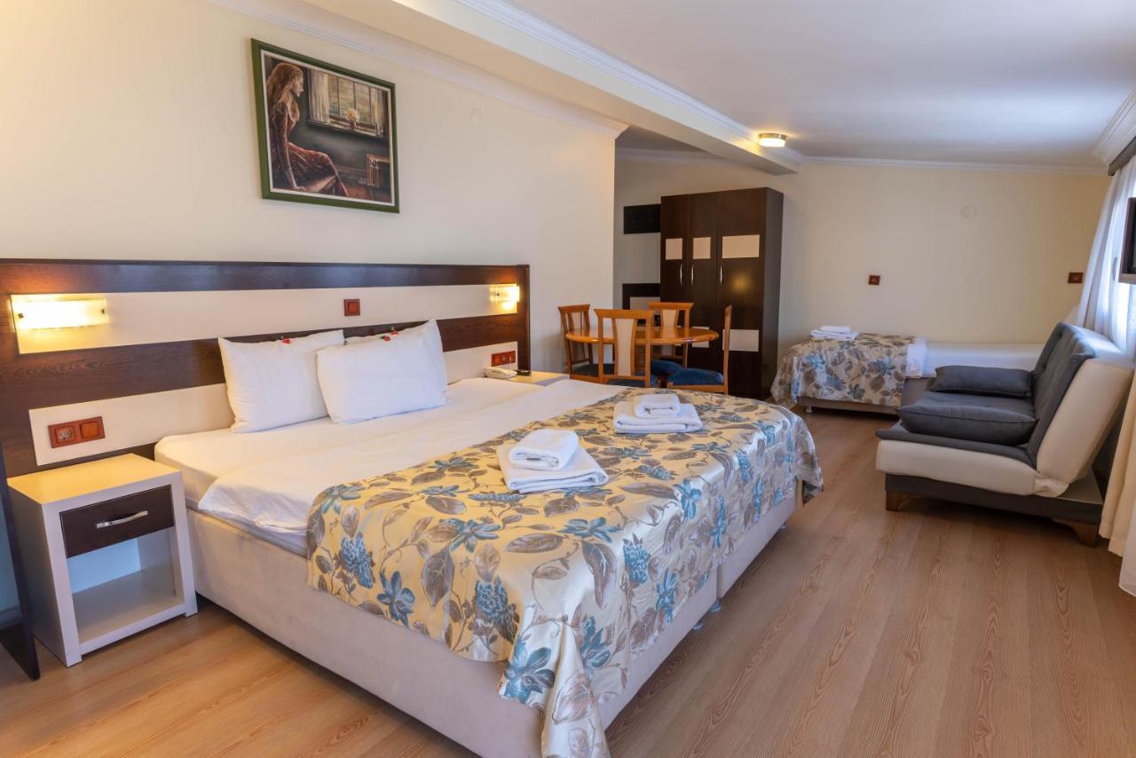 Hotel Karacam Foça Luaran gambar