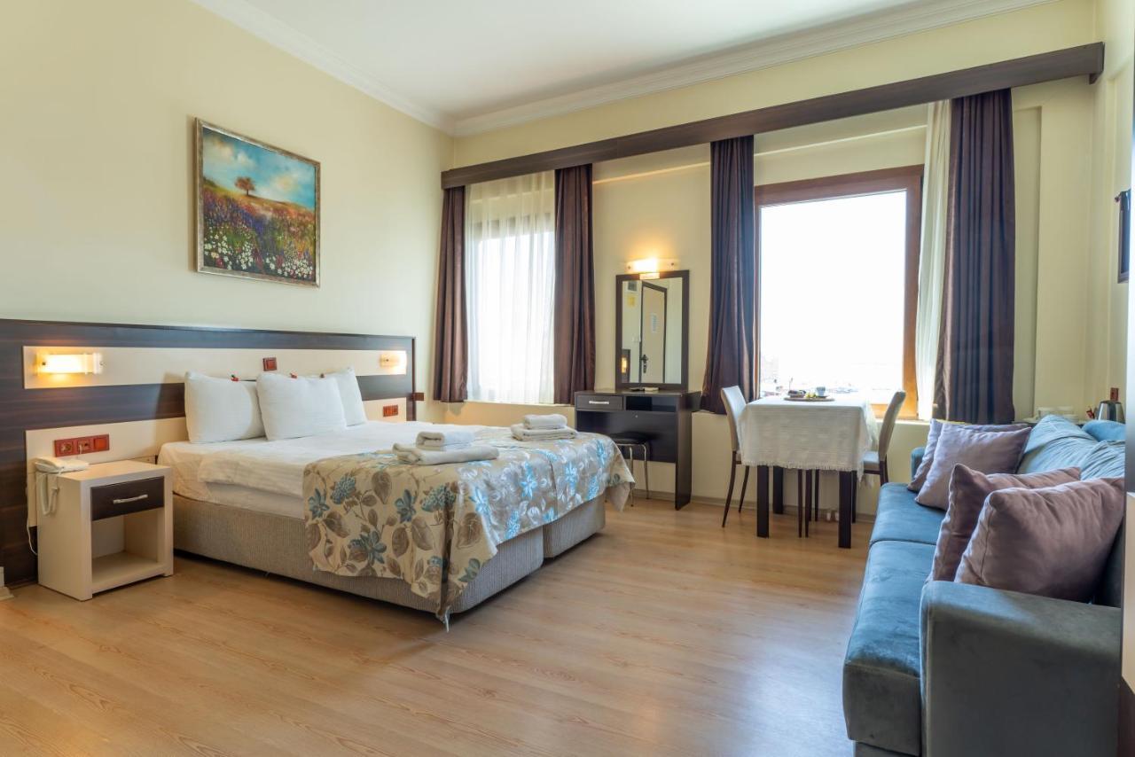 Hotel Karacam Foça Luaran gambar
