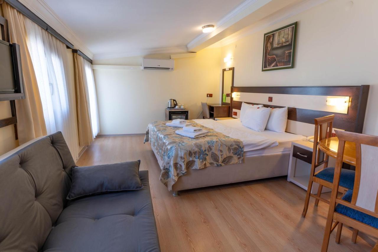 Hotel Karacam Foça Luaran gambar