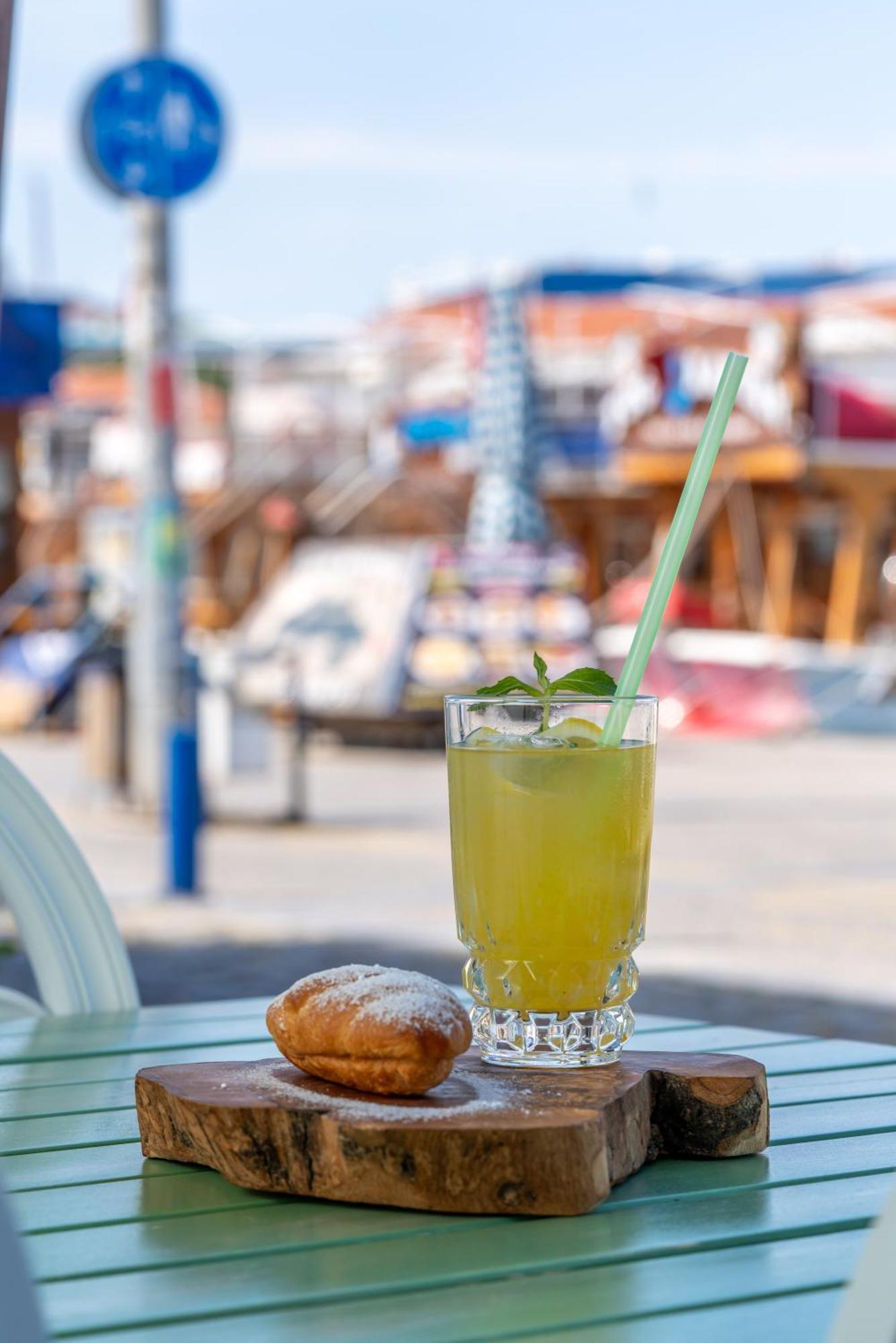 Hotel Karacam Foça Luaran gambar