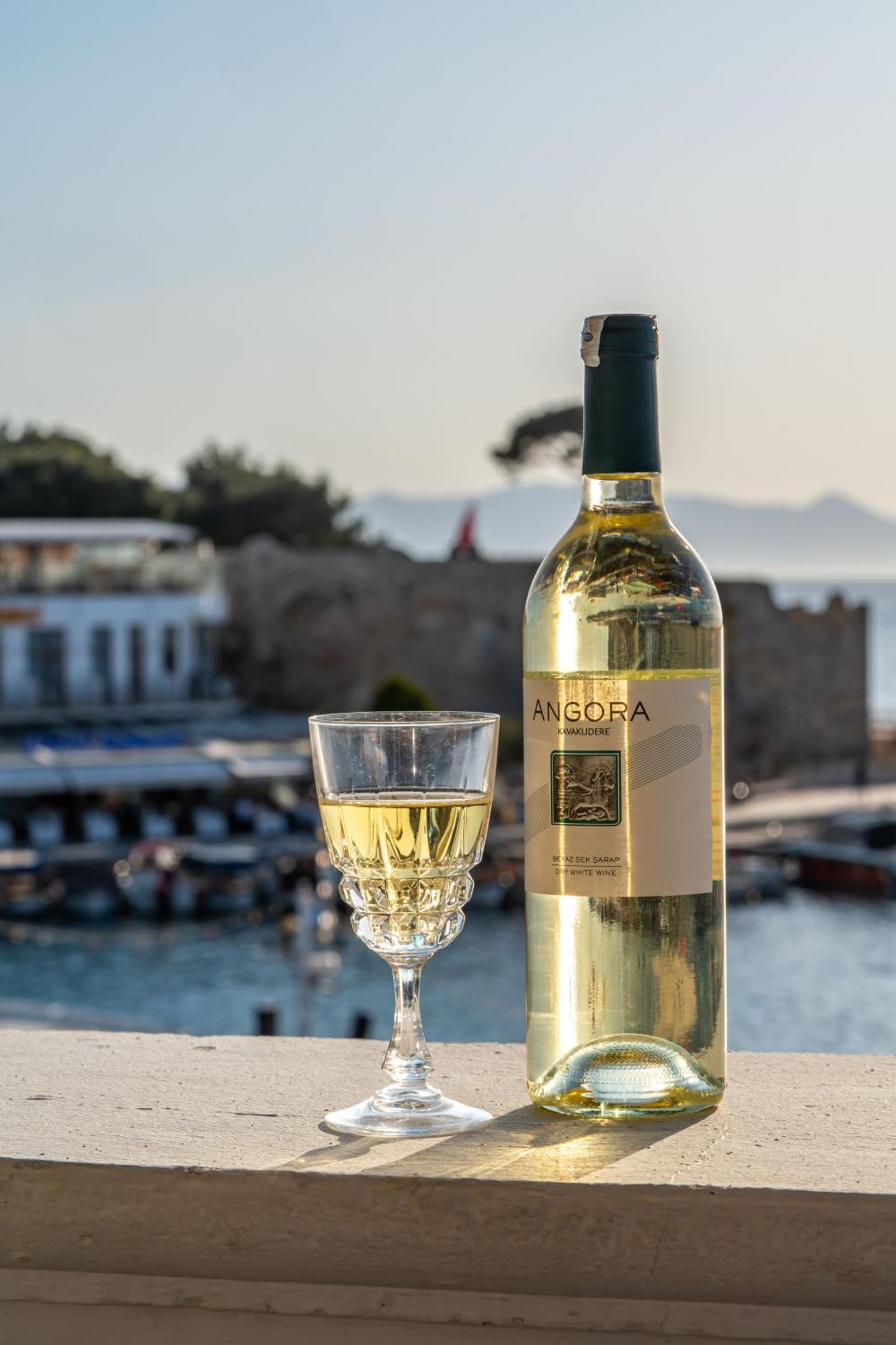 Hotel Karacam Foça Luaran gambar